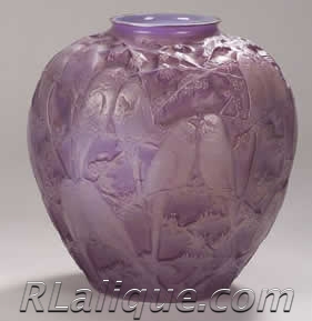 R Lalique Vase Peerruches Fake - Not by Rene Lalique R Lalique Vase Perruches Fake - Not by Rene Lalique