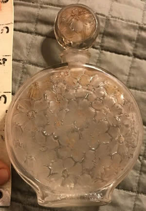 Close Copy Of Chypre Ambre Perfume Bottle for Volnay Made By Andre Jollivet in 1928 For Volnay In Clear Glass