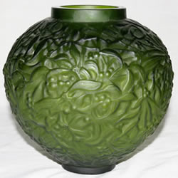 Gui Vase in Green Glass Unsigned Highly Suspicious Example of Rene Lalique Gui Vase Design Gui Vase in Green Glass Unsigned Highly Suspicious Example of Rene Lalique Gui Vase Design