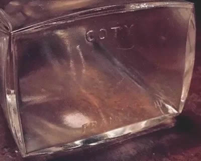 Lilas Pourpre Perfume Bottle Signature Made By Coty Glassworks That Is A Copy Of The Rene Lalique Design Lilas Pourpre Perfume Bottle Siganture Made By Coty Glassworks That Is A Copy Of The Rene Lalique Design