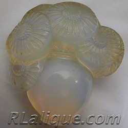 R Lalique Soucis Opalescent Rene Lalique Seal