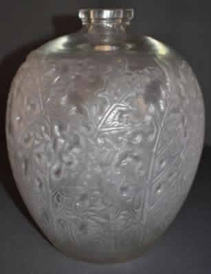 Rene Lalique Vase Acanthes