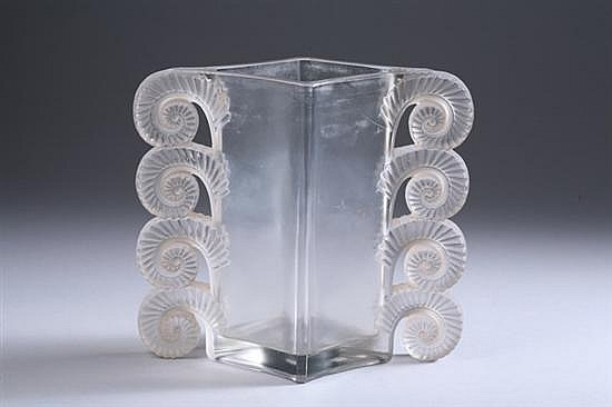 Rene Lalique Vase Amiens