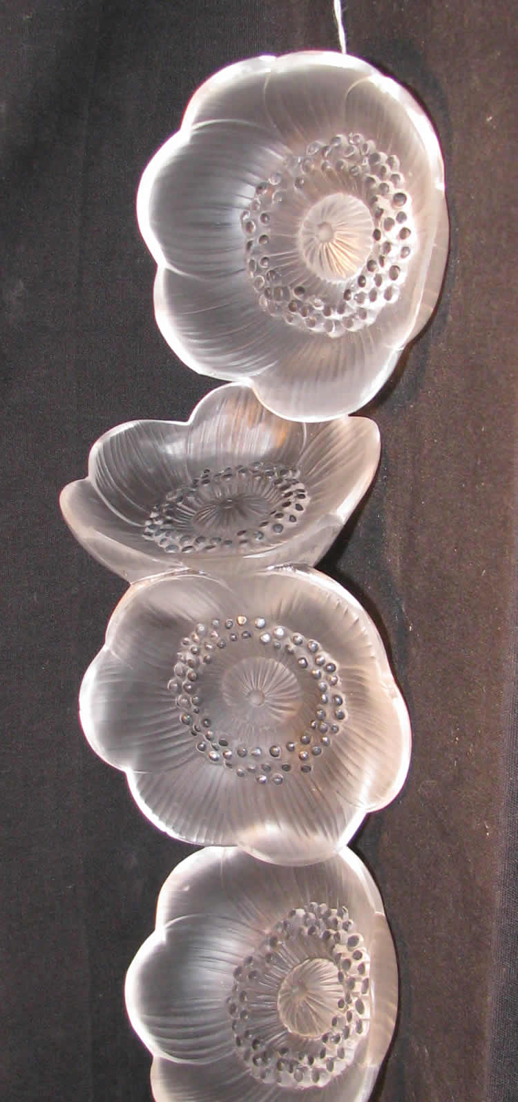 Rene Lalique Anemone Fermee Flower Decoration