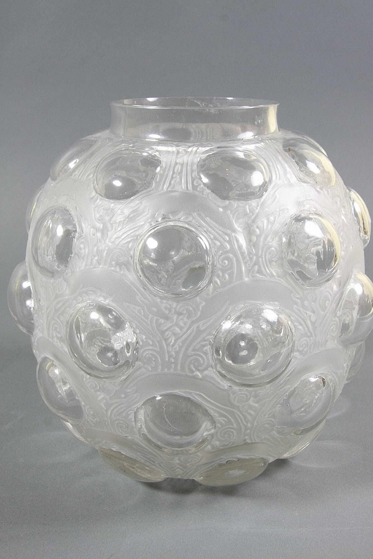 Rene Lalique Vase Antilopes