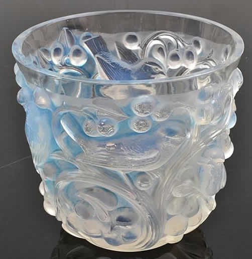 Rene Lalique Vase Avallon