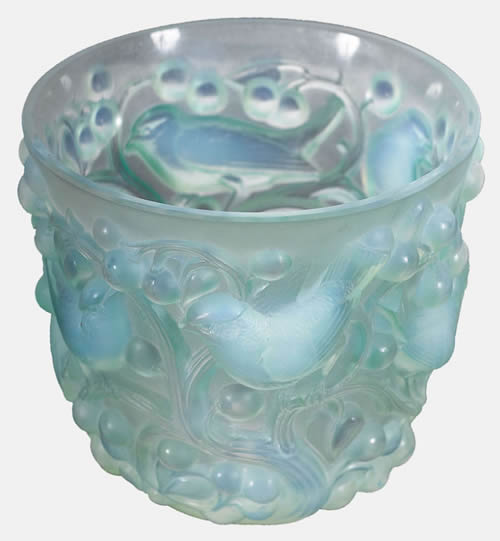 Rene Lalique Vase Avallon