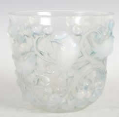 Rene Lalique Vase Avallon