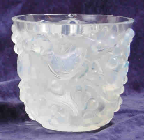 Rene Lalique Vase Avallon