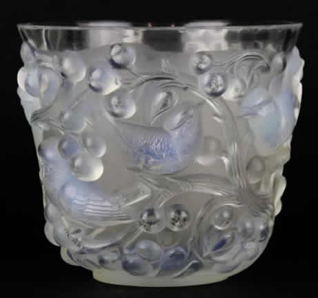 Rene Lalique Vase Avallon