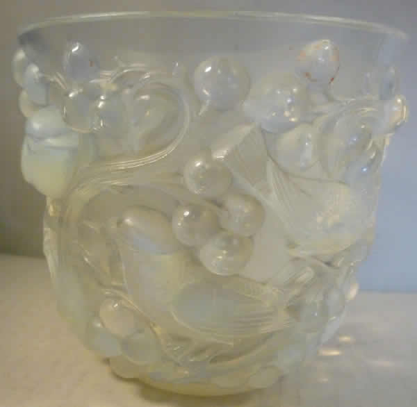 Rene Lalique Vase Avallon