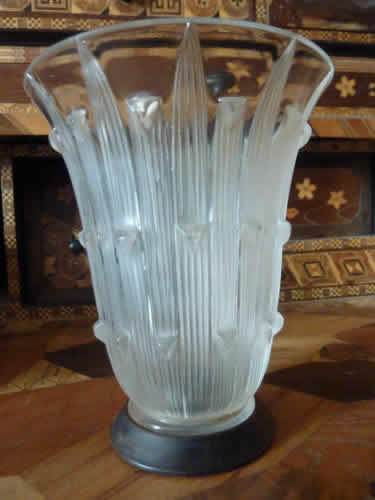 Rene Lalique Vase Bellis