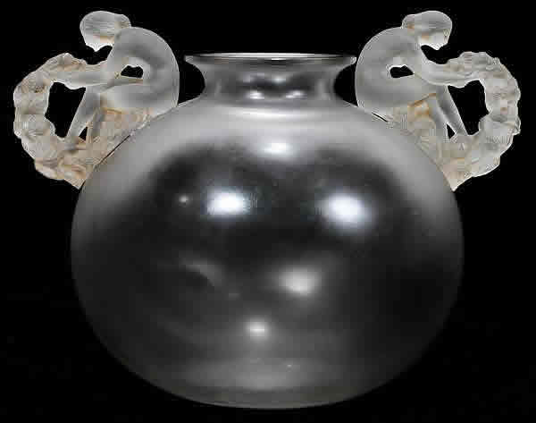 Rene Lalique Vase Bouchardon