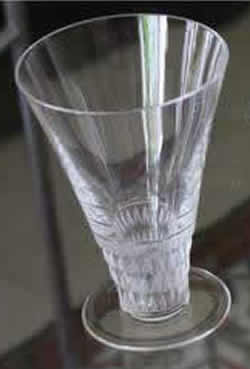 Rene Lalique Bourgueil Glass