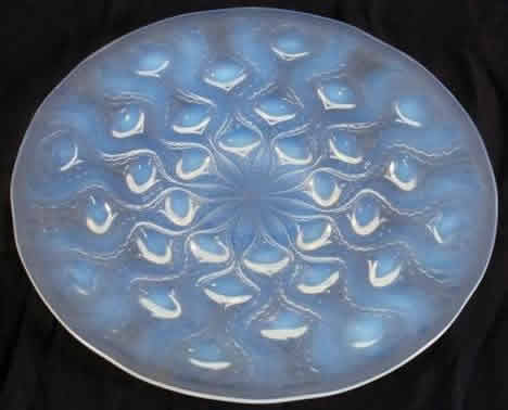 Rene Lalique Plate Bulbes
