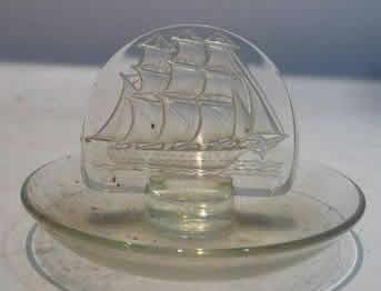 Rene Lalique Cendrier Caravelle