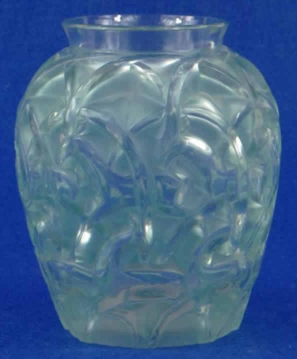 Rene Lalique Vase Chamois
