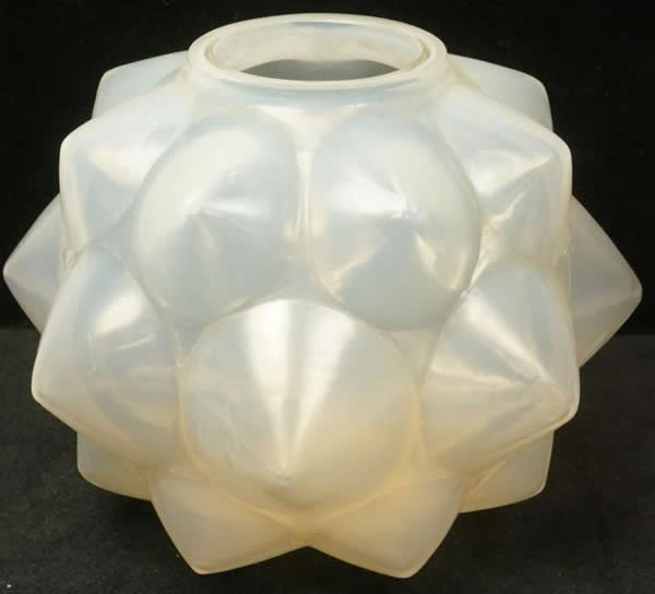 Rene Lalique Vase Champagne