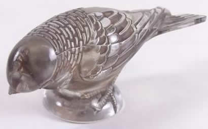 Rene Lalique Paperweight Chardonneret Timide