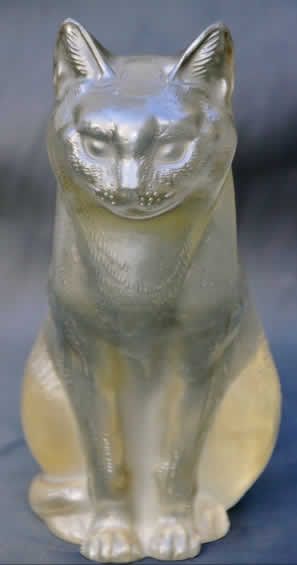Rene Lalique Chat Assis Decoration
