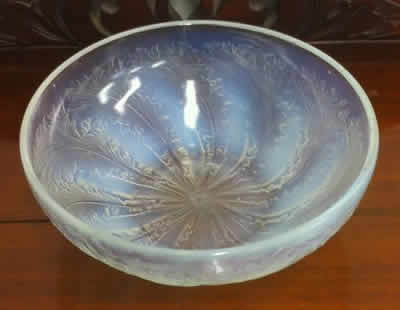 Rene Lalique Opalescent Bowl Chicoree