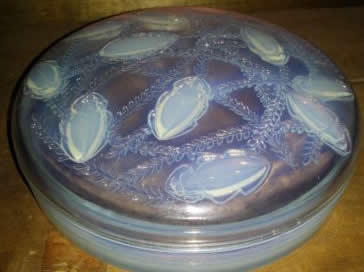 Rene Lalique Box Cleones