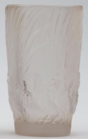 Rene Lalique Vase Coqs Et Plumes