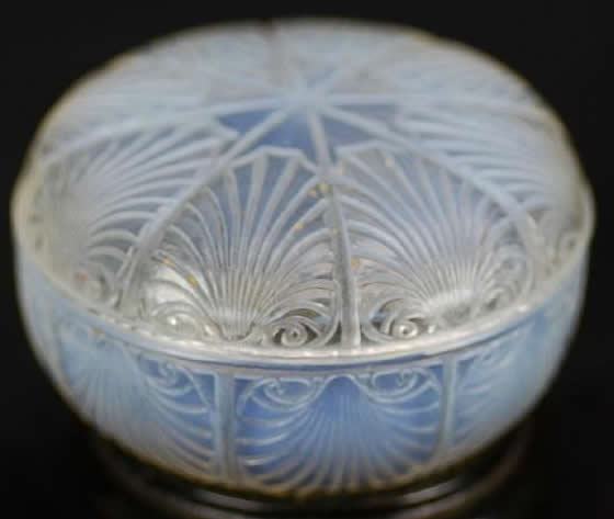 Rene Lalique Box Coquilles