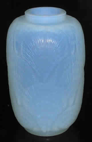 Rene Lalique Vase Coquilles