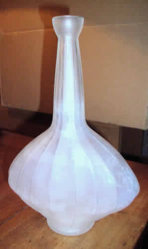 Rene Lalique Decanter Cotes Plates