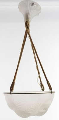 Rene Lalique Plafonnier Dahlias