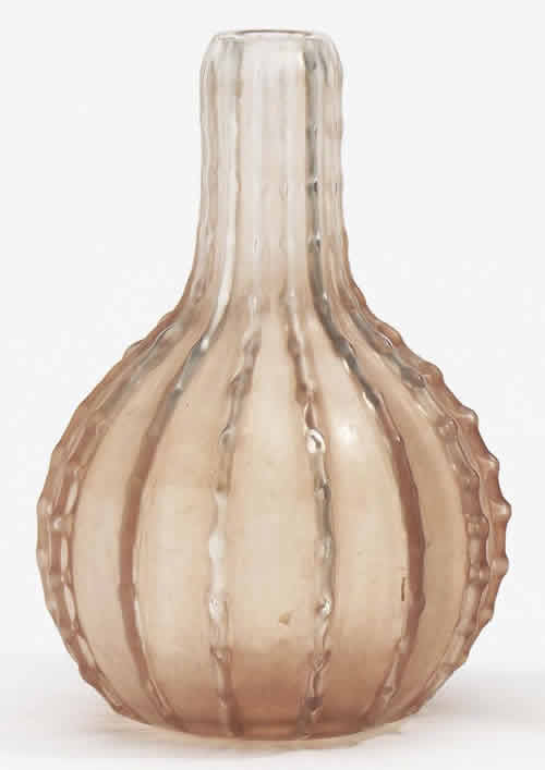 Rene Lalique Vase Dentele
