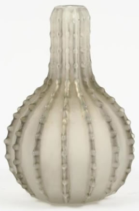 Rene Lalique Vase Dentele