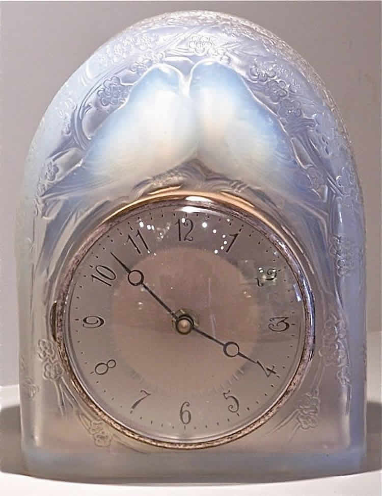 Rene Lalique Mantel Clock Deux Colombes