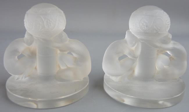 Rene Lalique Place Card Holder Deux Figurines