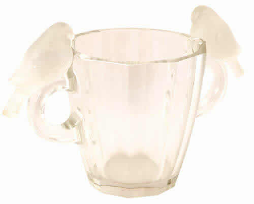 Rene Lalique Vase Deux Pigeons