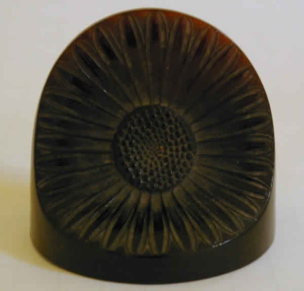 Rene Lalique Paperweight Double Marguerite