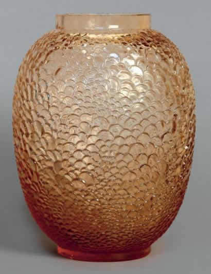 Rene Lalique Vase Ecailles
