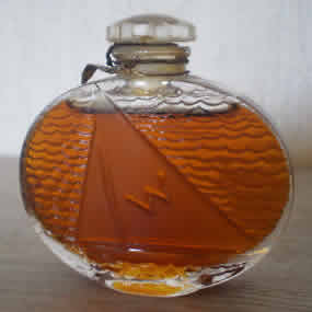 Rene Lalique Perfume Bottle En Croisiere