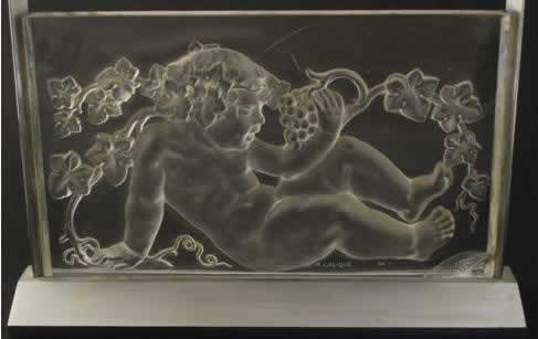 Rene Lalique Enfant Et Raisins Lamp