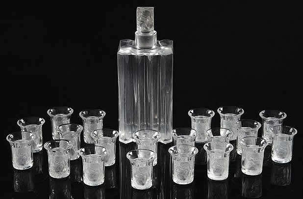 Rene Lalique Liqueur Glass Enfants