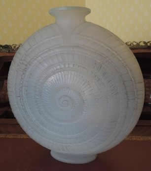 Rene Lalique Vase Escargot