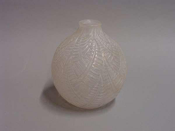 Rene Lalique Vase Espalion