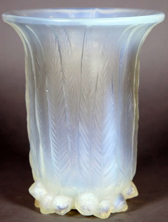 Rene Lalique Vase Eucalyptus