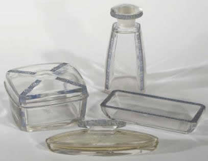 Rene Lalique Garniture De Toilette Fleurettes