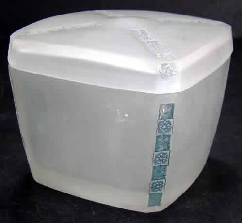 Rene Lalique Fleurettes Box