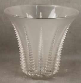 Rene Lalique Vase Font-Romeu