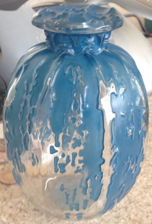 Rene Lalique Covered Vase Fontaines