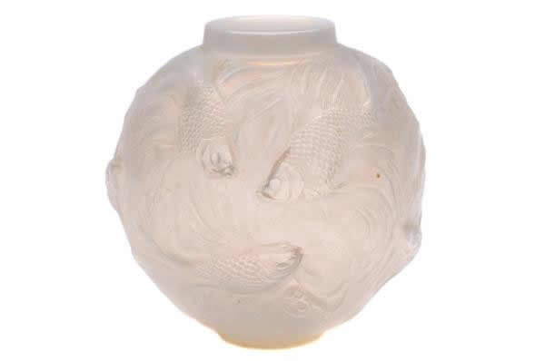 Rene Lalique Vase Formose
