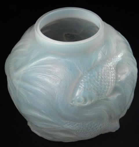 Rene Lalique Vase Formose